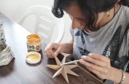 Comenzó el taller de artes plásticas “Manos Mágicas”