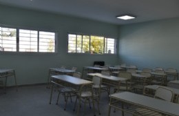 Con ocho aulas nuevas, se reinauguró el edificio de la Secundaria Nº 8