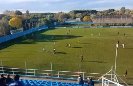 Sin rumbo y sin juego, volvió a perder la Villa