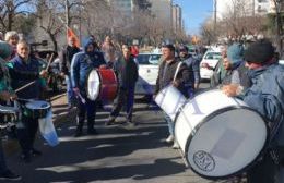 Taxistas berissenses se concentraron en La Plata y protestaron contra UBER