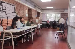 Con algunos retrasos, ya se vota en nuestra ciudad