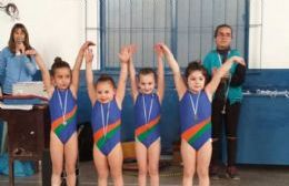 Té a beneficio de las Escuelas Deportivas Municipales de Atletismo y Gimnasia Artística