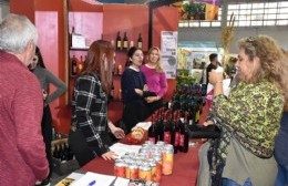 Inscripción para acceder a stands en la Fiesta del Vino de la Costa