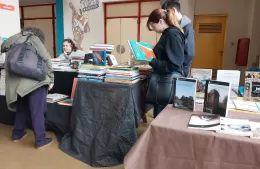 Inicio la Feria del libro en la Escuela de Arte