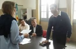 Quillén Córdoba asumió como consejero escolar