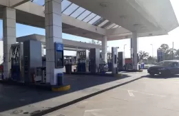 Tras semanas de trastornos, actividad normal en la YPF de Puente Roma