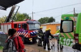 Exitoso despliegue de bomberos para auxiliar a una vecina en 8 y 131