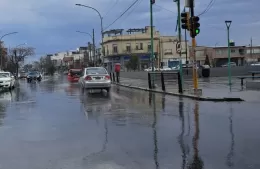 Ya cayeron 20 milímetros y rige la Alerta Naranja
