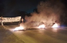 Nuevamente sin agua en Villa Nueva: vecinos cortan Avenida 60 y 143