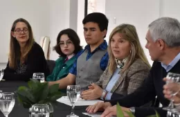 Funcionaria de Kicillof encabezó reunión con referentes locales de distintos credos