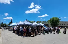 Mercado Bonaerense en el Playón Municipal: descuentos, productos regionales y una fuerte respuesta del público