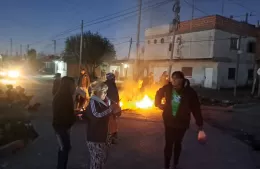 Tres días sin luz: corte calle y quema de gomas en 8 y 139