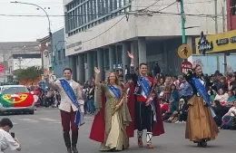 Desfile de la Fiesta Provincial del Inmigrante: emoción, comunidad y agradecimiento