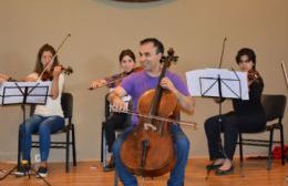 La Camerata de la Orquesta Escuela tuvo una visita de lujo