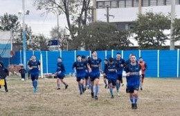 El Uni ganó y llegó a lo más alto en la Divisional C