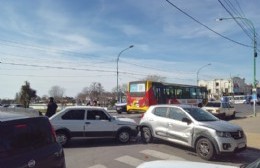 Choque en Montevideo y Carlos Gardel