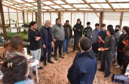 Estudiantes de la Técnica N°2 trabajan en un proyecto de infraestructura sustentable