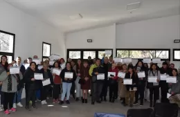 Entregaron certificados del taller de huerta comunitaria