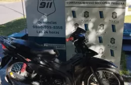 Robó una moto, la policía lo encontró, la abandonó y salió corriendo