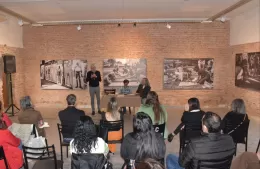 Encuentro sobre derechos humanos y democracia en Casa de Culturas