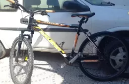 Robaron una bicicleta en el Colegio Industrial