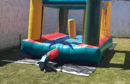 Robaron un inflable en una jornada solidaria por Navidad