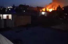 Feroz incendio en una vivienda de 89 y 126