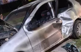 Despistó y chocó contra una columna de alumbrado en la rotonda de 60 y 128