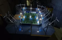 Una obra hecha con amor: tiene 80 años, es de Racing y construyó la cancha de Gimnasia en miniatura