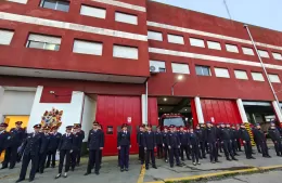 Acto central por el Día del Bombero Voluntario: nuevos vehículos y homenajes