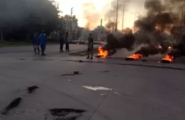 Vecinos de El Carmen protestan por falta de luz desde el viernes: corte en 122 y 90