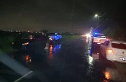 Choque entre auto y camioneta en la Avenida 66